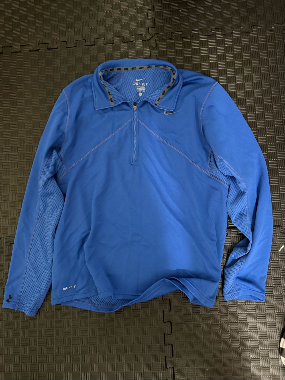 Nike Men’s Royal Blue Dri-FIT Half-Zip Performance Jacket